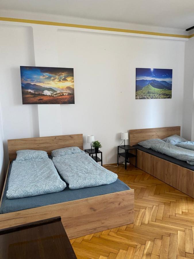 Vintage Rooms In Old Town Krakow Exterior photo